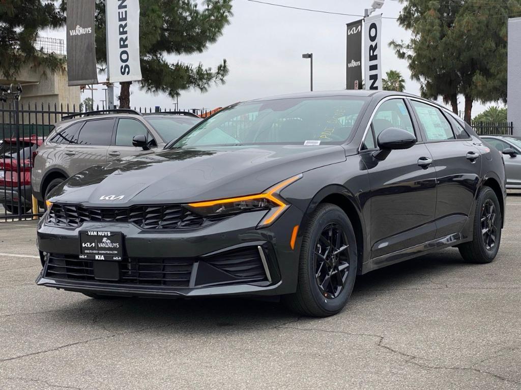 new 2026 Kia K5 car, priced at $29,040