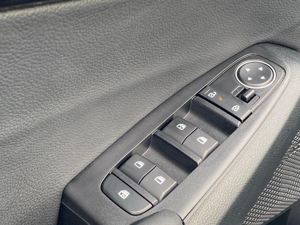 new 2026 Kia Seltos car, priced at $28,195