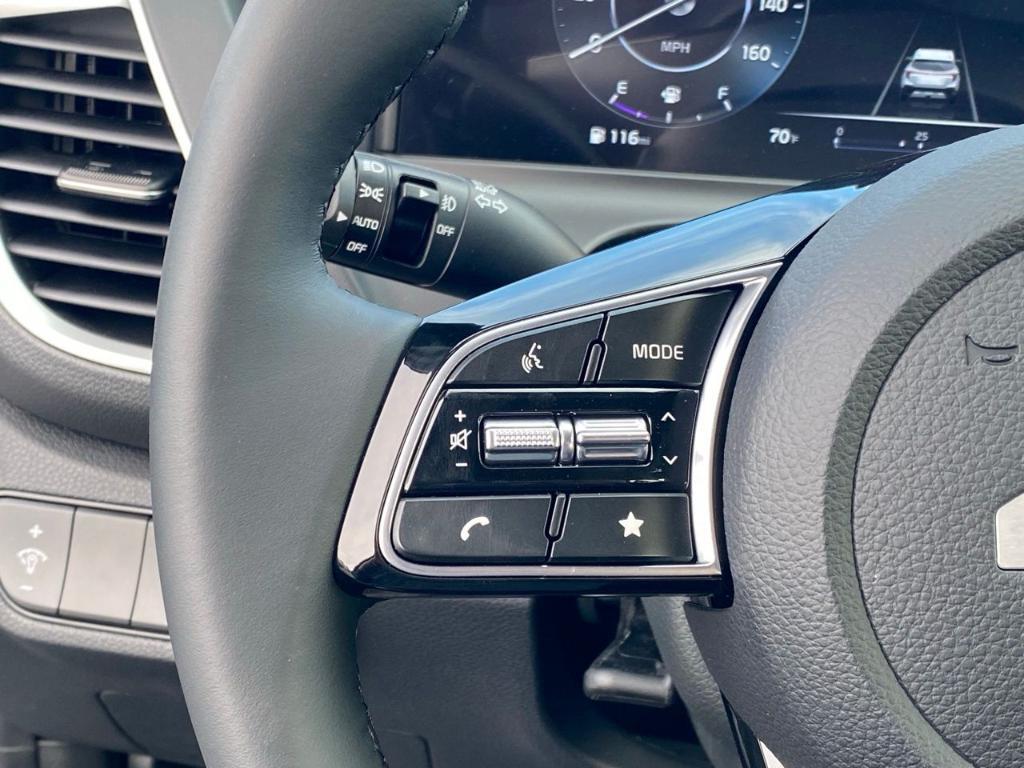 new 2026 Kia Seltos car, priced at $28,195