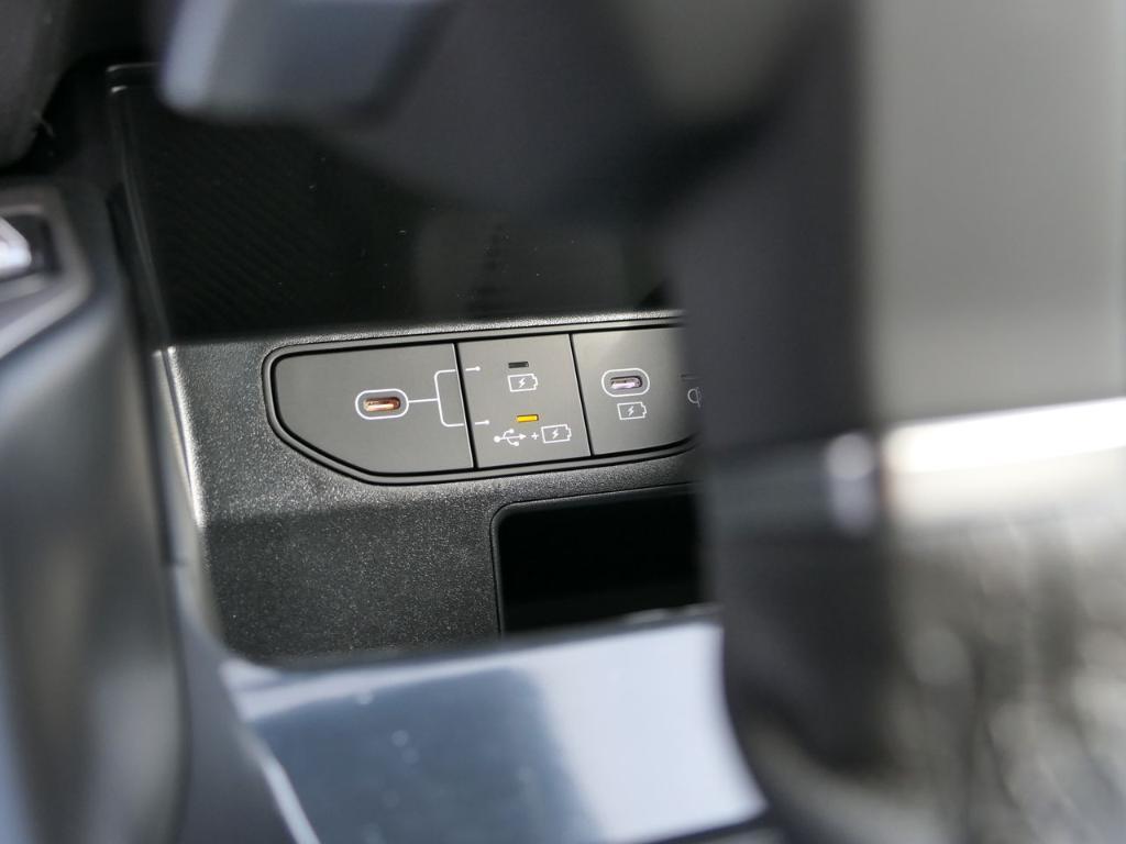 new 2026 Kia Sorento car, priced at $36,770