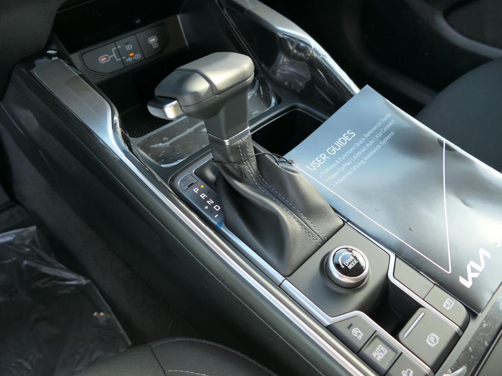 new 2026 Kia Sorento car, priced at $33,870