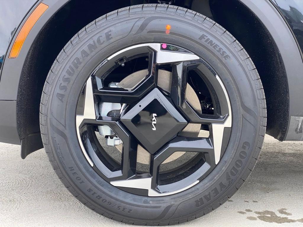 new 2026 Kia Sportage Hybrid car, priced at $36,235