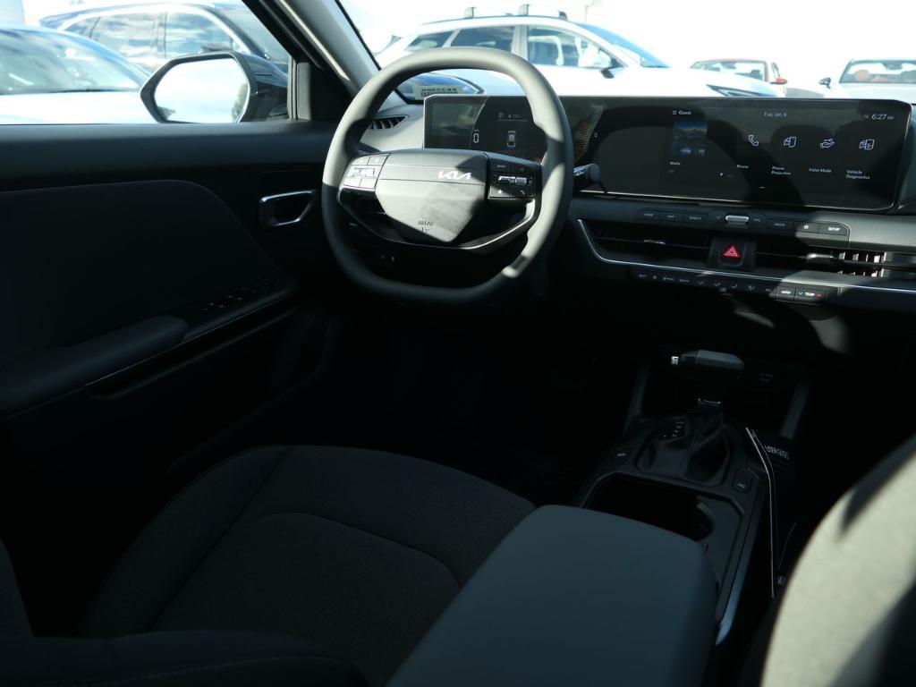 new 2025 Kia K4 car, priced at $23,185
