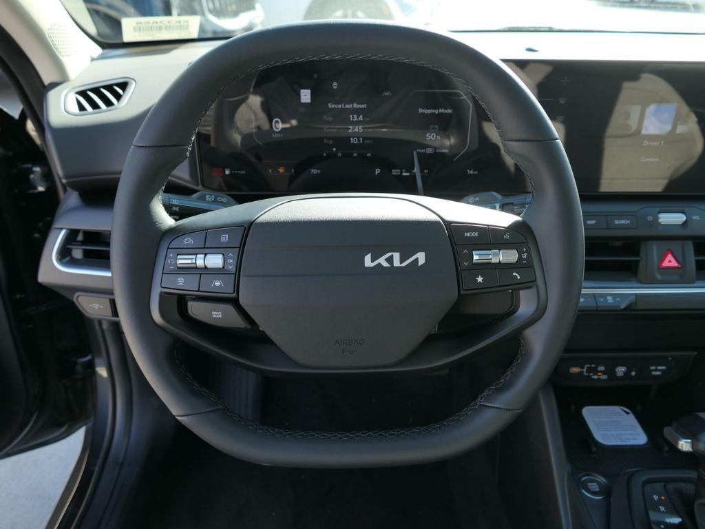 new 2025 Kia K4 car, priced at $25,185