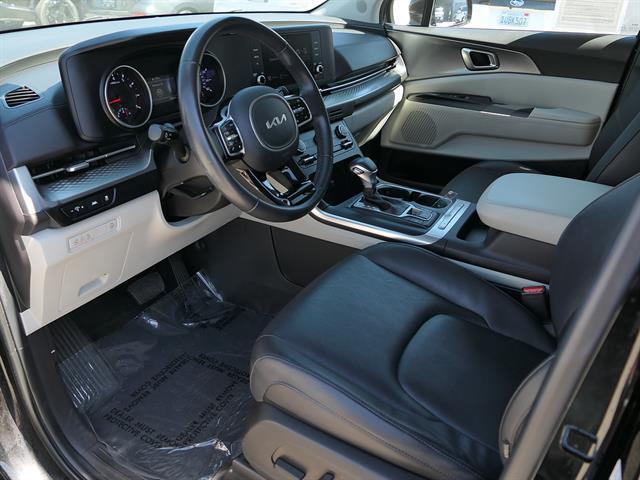 used 2024 Kia Carnival car, priced at $30,122