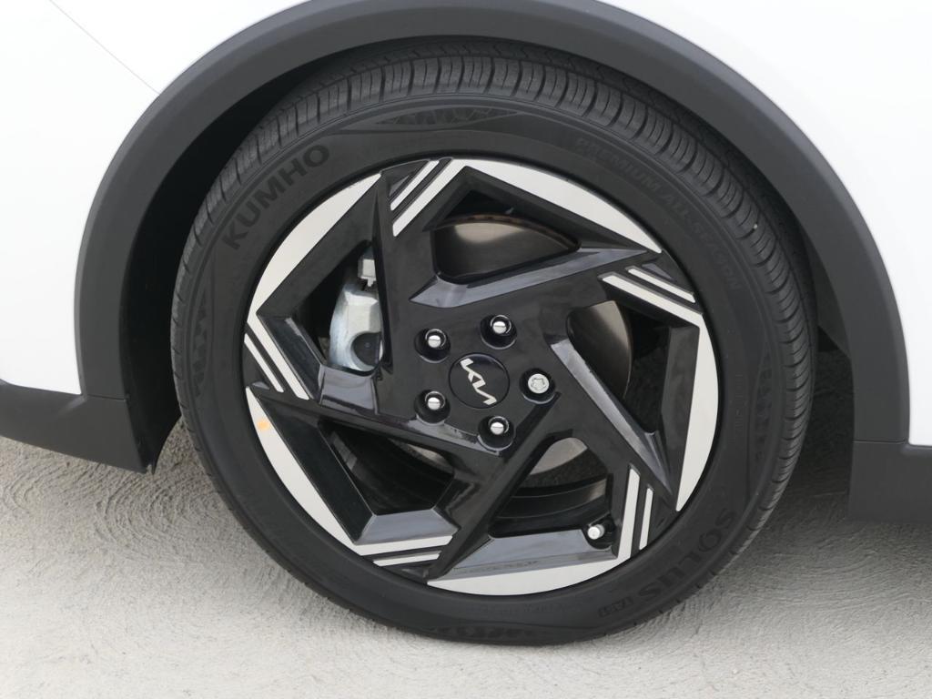 used 2025 Kia K4 car, priced at $22,500