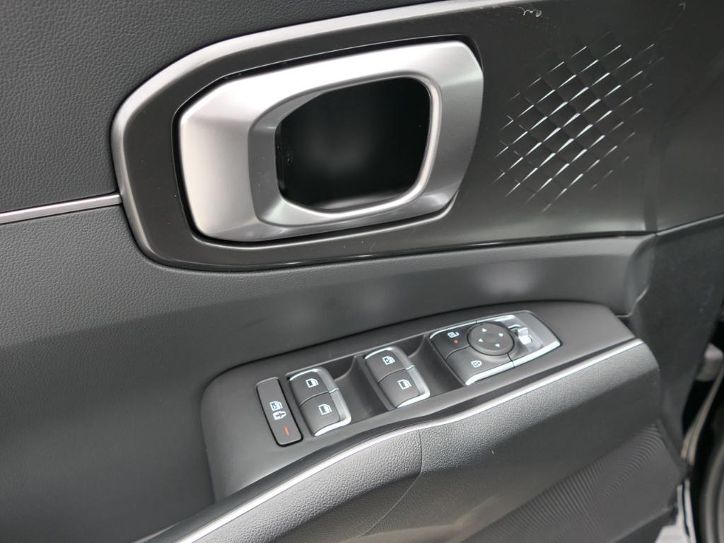 new 2026 Kia Sorento car, priced at $36,770