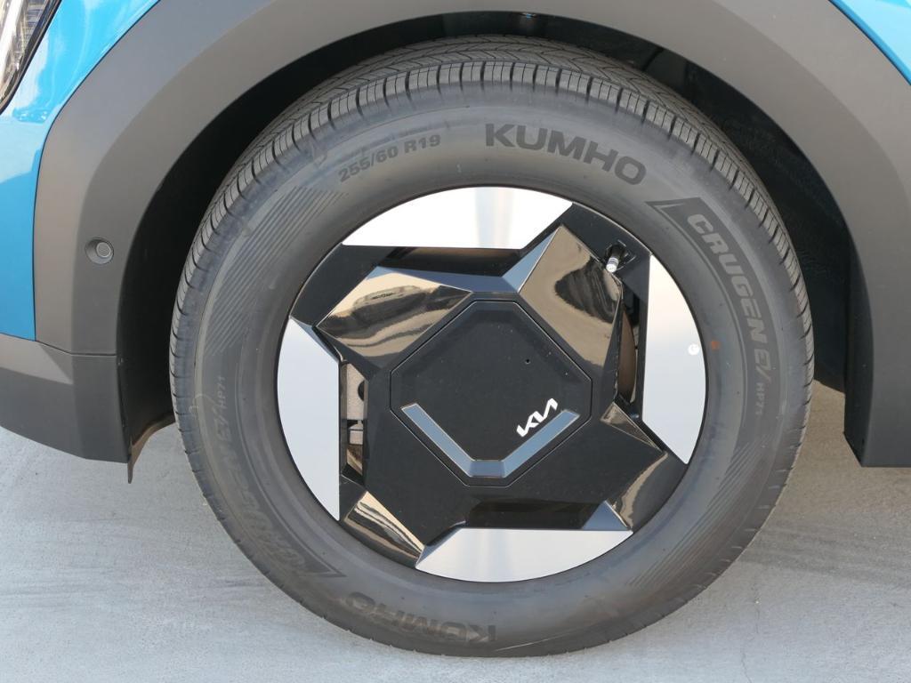 new 2026 Kia EV9 car, priced at $66,670