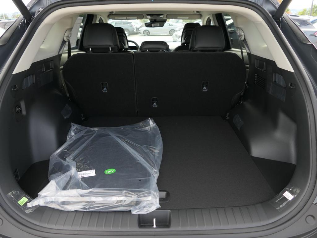 new 2026 Kia Sportage Hybrid car, priced at $35,610