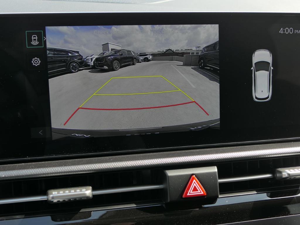 new 2026 Kia Sportage Hybrid car, priced at $32,575