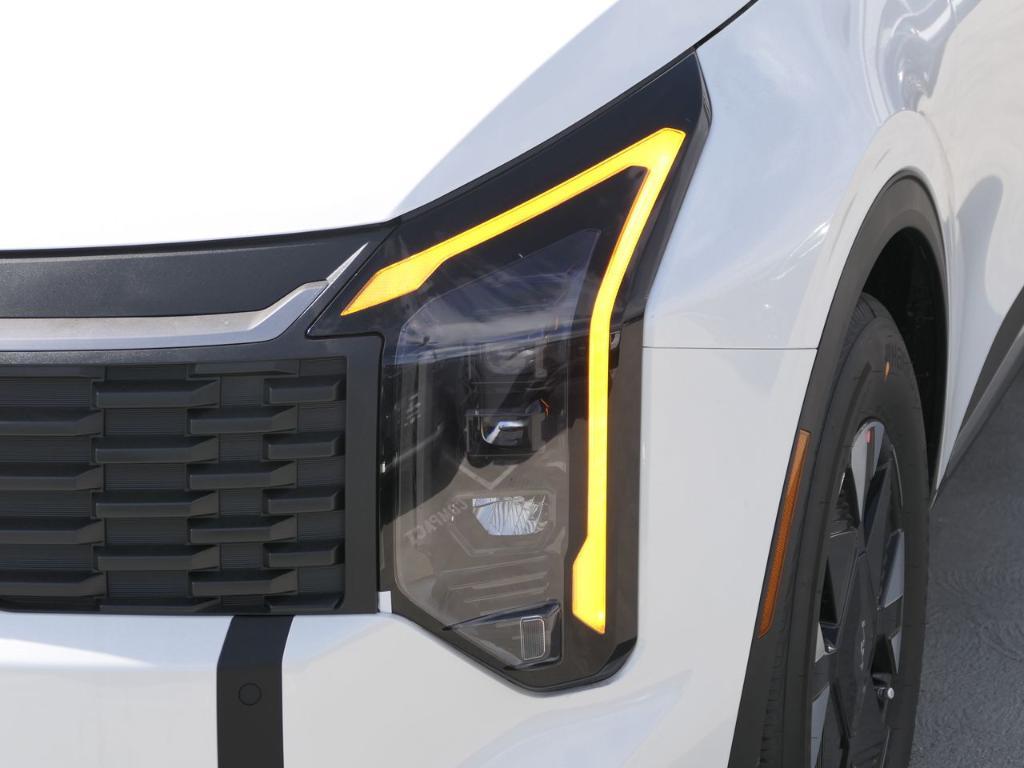 new 2026 Kia Sportage Hybrid car, priced at $32,575