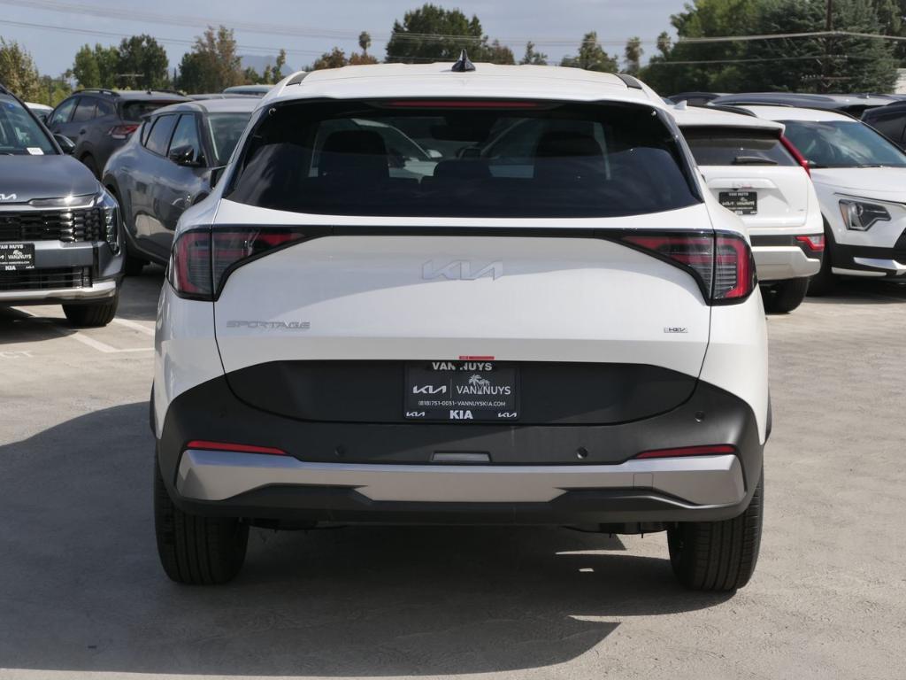 new 2026 Kia Sportage Hybrid car, priced at $32,575