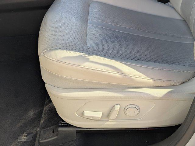 used 2023 Kia Sorento car, priced at $26,204