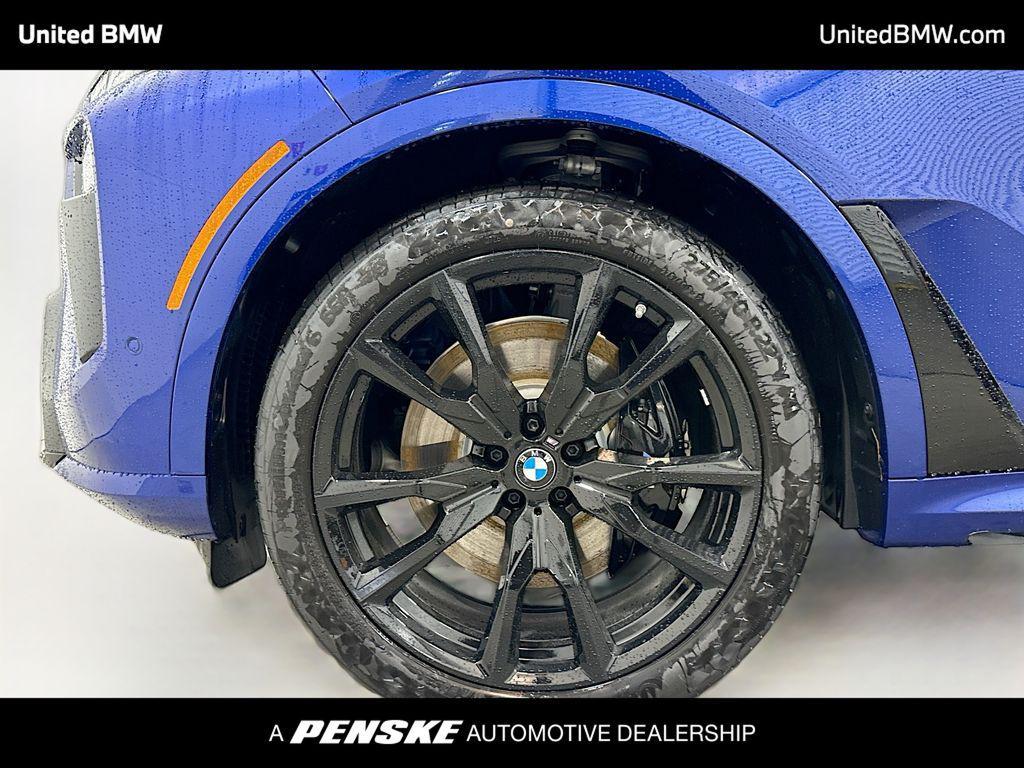 new 2026 BMW X7 car, priced at $126,885