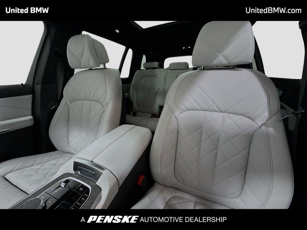 new 2026 BMW X7 car, priced at $101,955