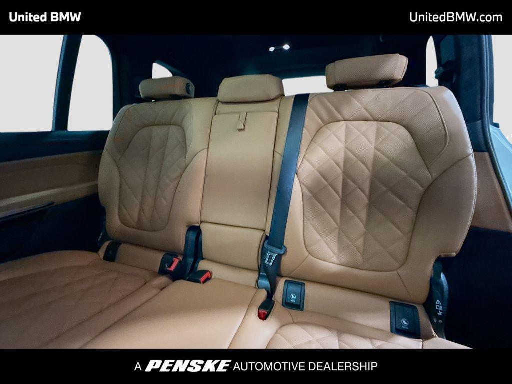 new 2027 BMW X7 car, priced at $104,478