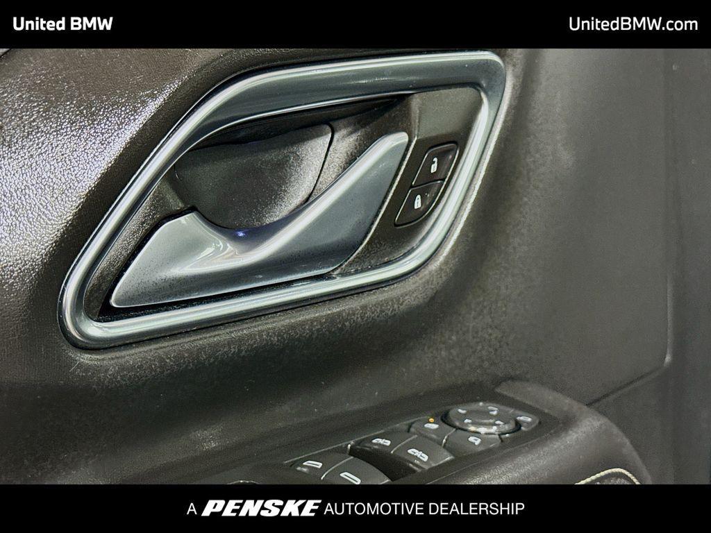 used 2022 GMC Yukon car, priced at $48,960