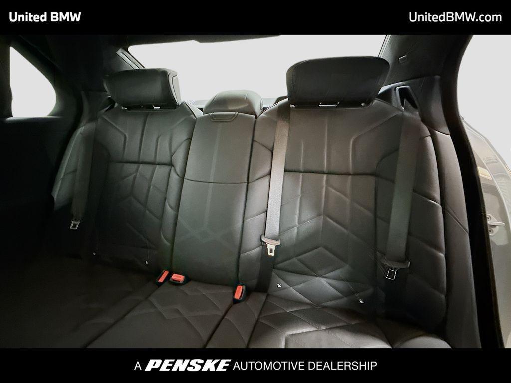 new 2026 BMW i7 car, priced at $117,980