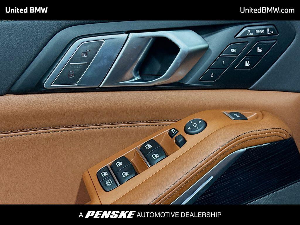 new 2026 BMW X7 car, priced at $105,505