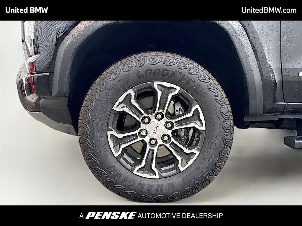 used 2025 GMC Canyon car, priced at $40,460