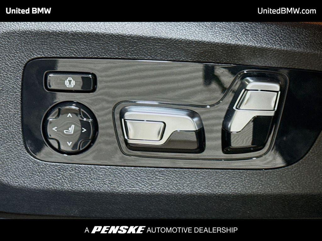 new 2027 BMW X7 car, priced at $101,548