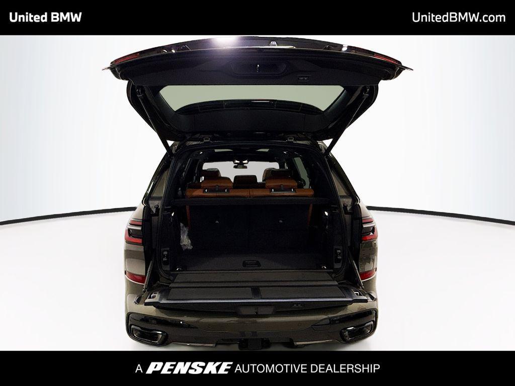 new 2027 BMW X7 car, priced at $101,548