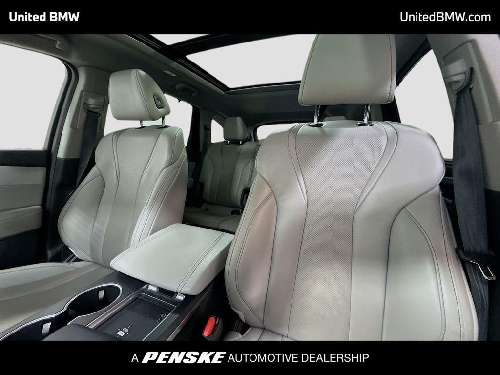 used 2023 Acura MDX car, priced at $39,495