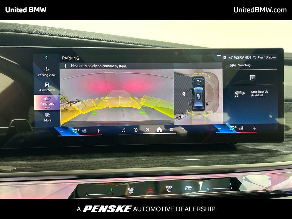 new 2025 BMW 760 car, priced at $135,635