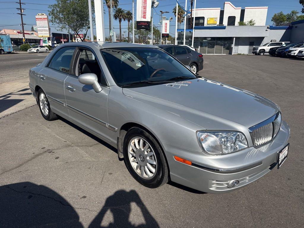 used 2005 Hyundai XG350 car, priced at $8,800