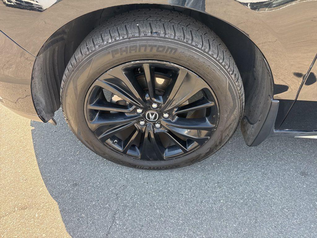 used 2020 Acura MDX car, priced at $21,335