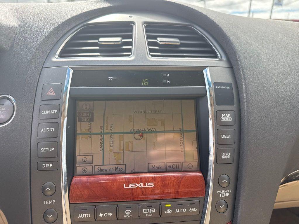 used 2011 Lexus ES 350 car, priced at $14,000