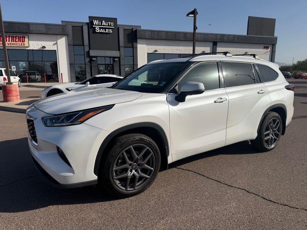 used 2024 Toyota Highlander car, priced at $36,000