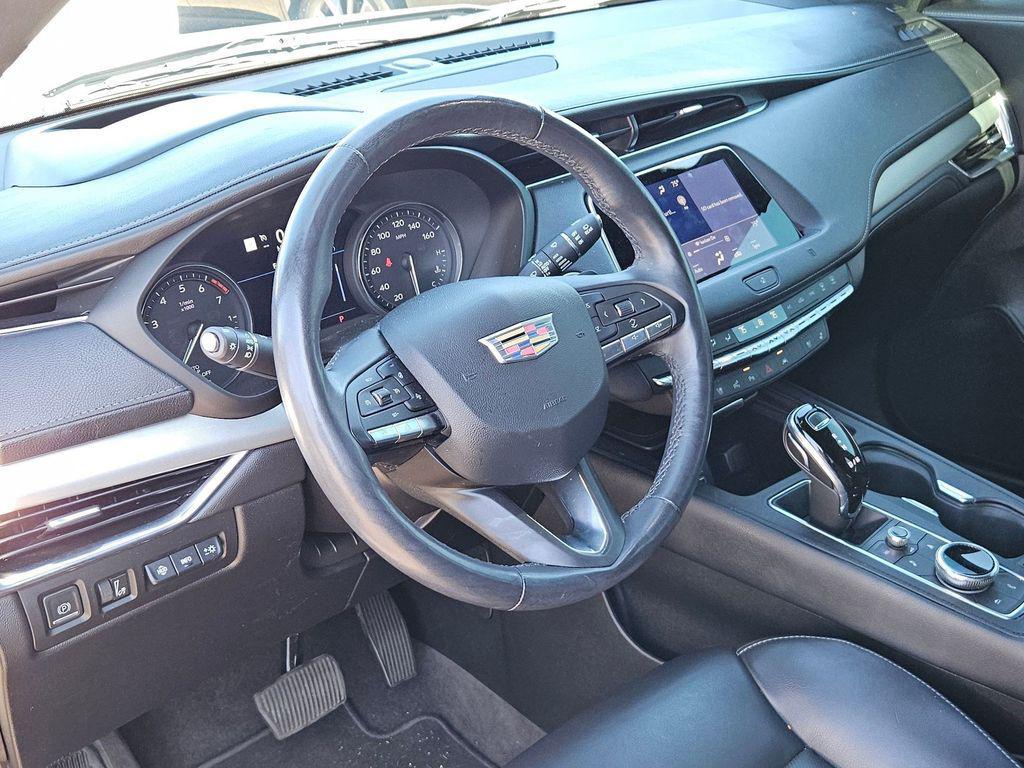 used 2020 Cadillac XT4 car, priced at $21,000