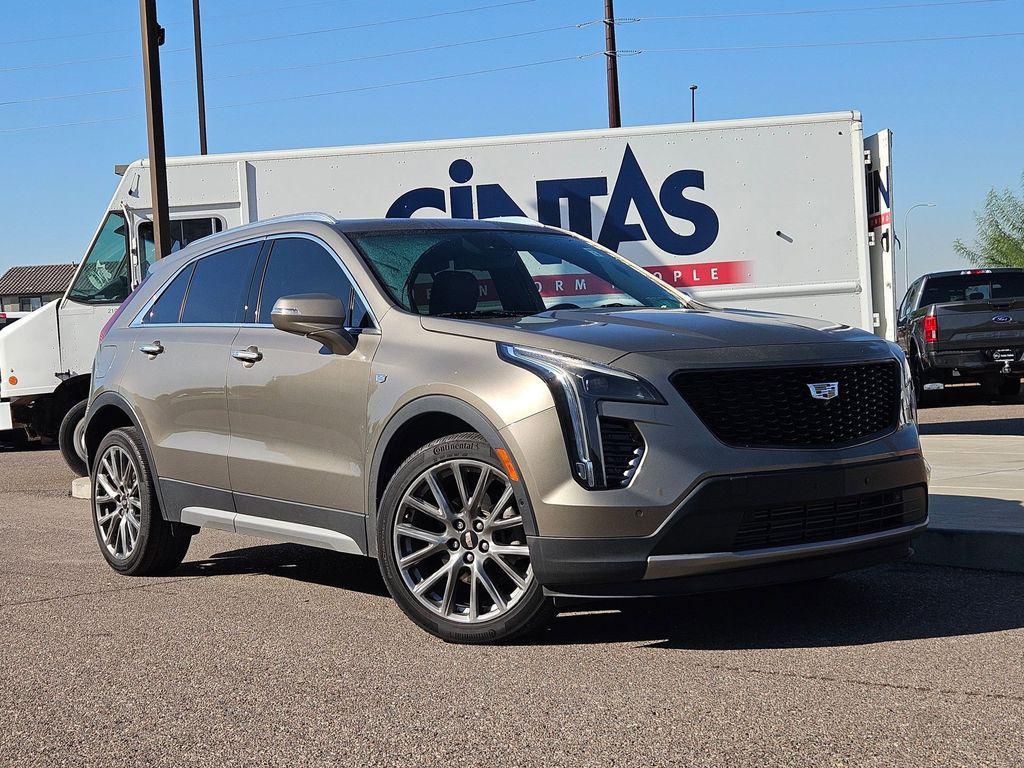 used 2020 Cadillac XT4 car, priced at $21,000