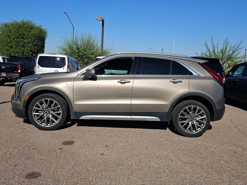 used 2020 Cadillac XT4 car, priced at $21,000