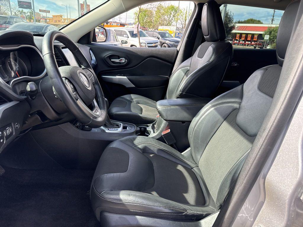 used 2018 Jeep Cherokee car, priced at $14,000