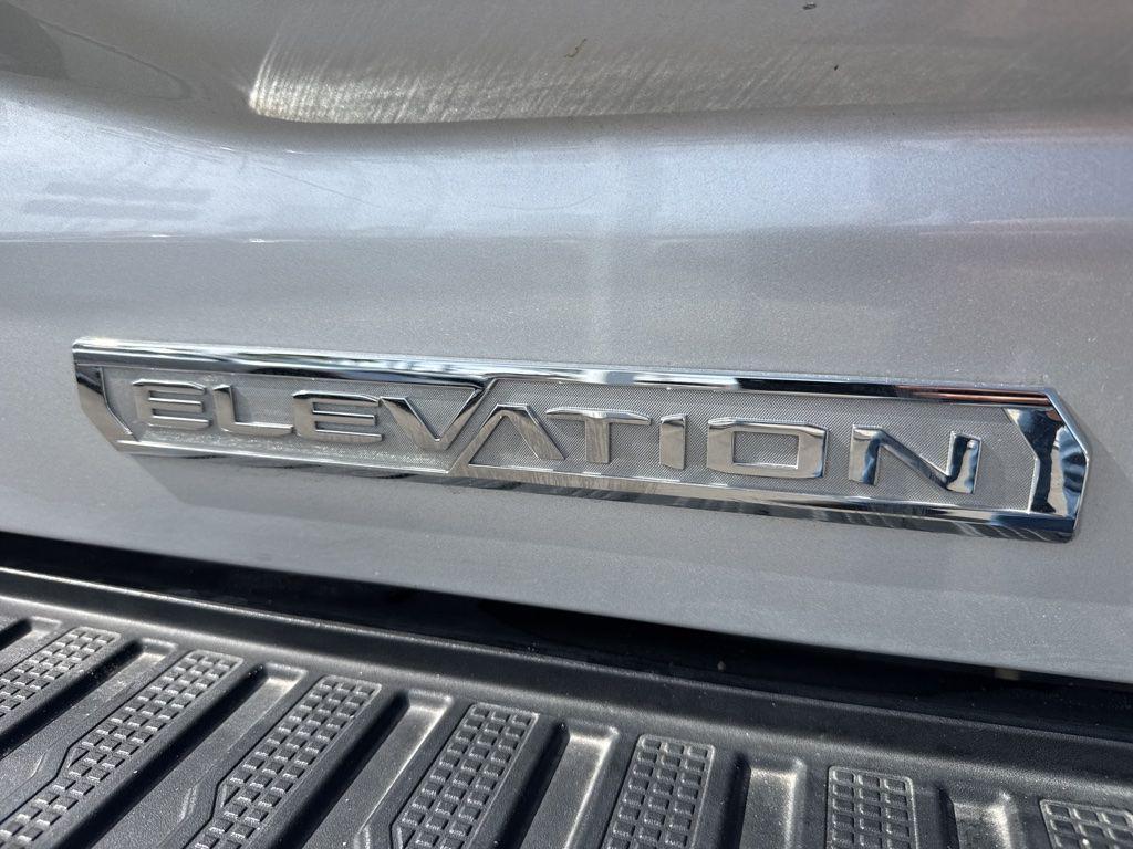 used 2020 GMC Sierra 1500 car, priced at $27,500