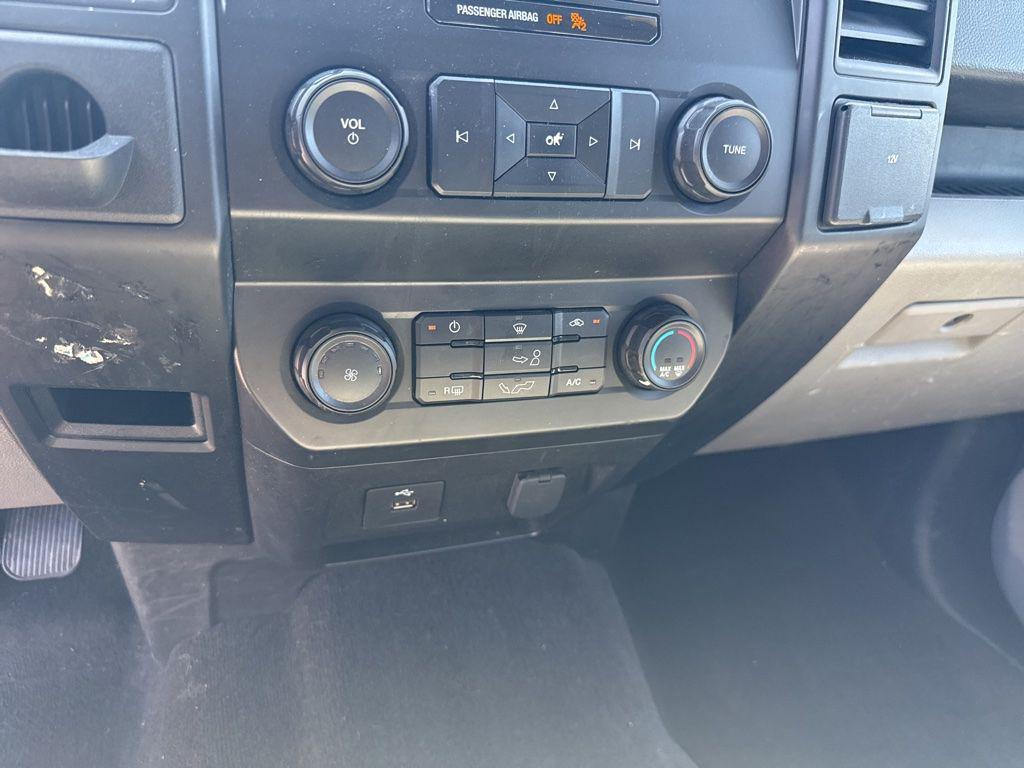 used 2020 Ford F-150 car, priced at $17,500