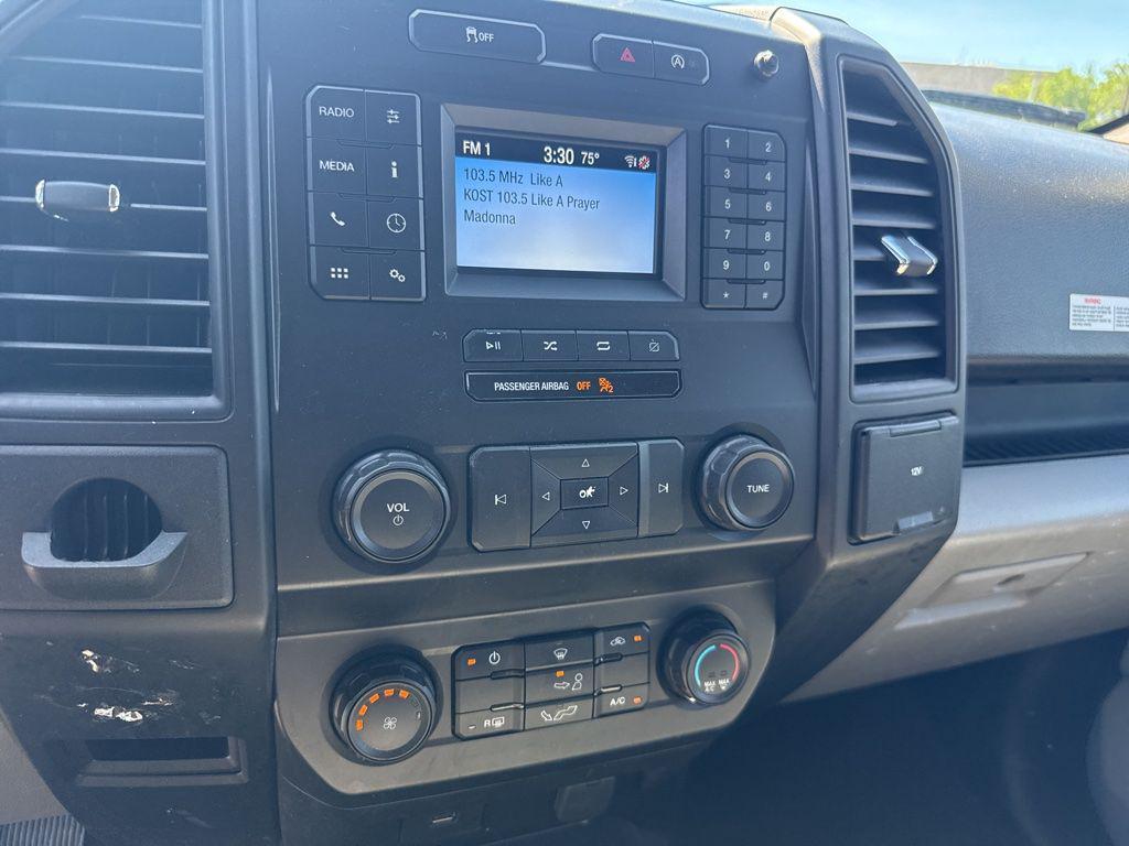 used 2020 Ford F-150 car, priced at $17,500