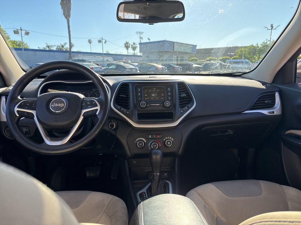 used 2016 Jeep Cherokee car, priced at $9,000