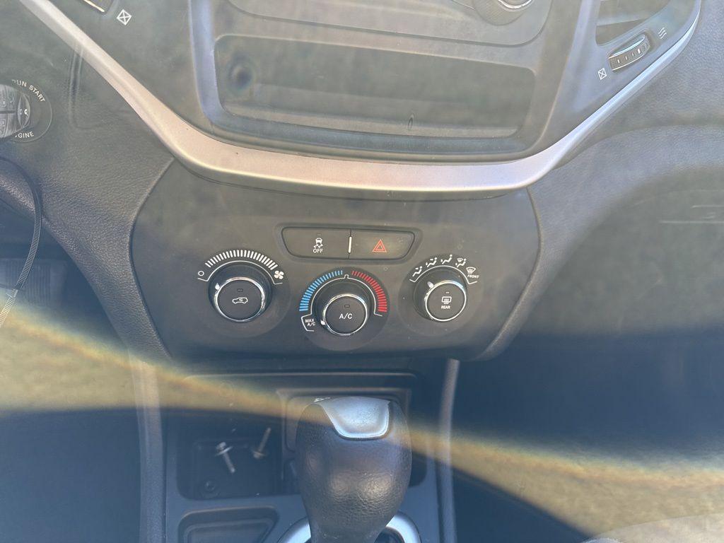 used 2016 Jeep Cherokee car, priced at $9,000