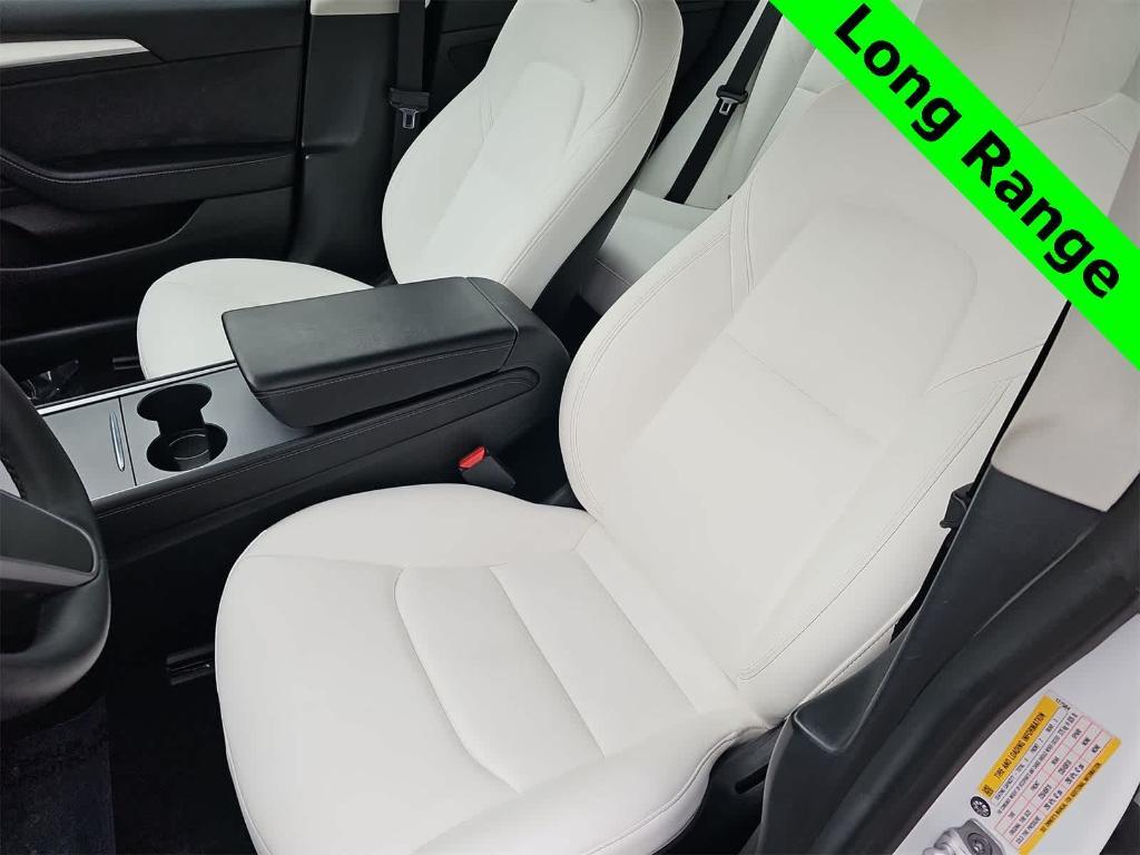 used 2022 Tesla Model 3 car, priced at $26,000