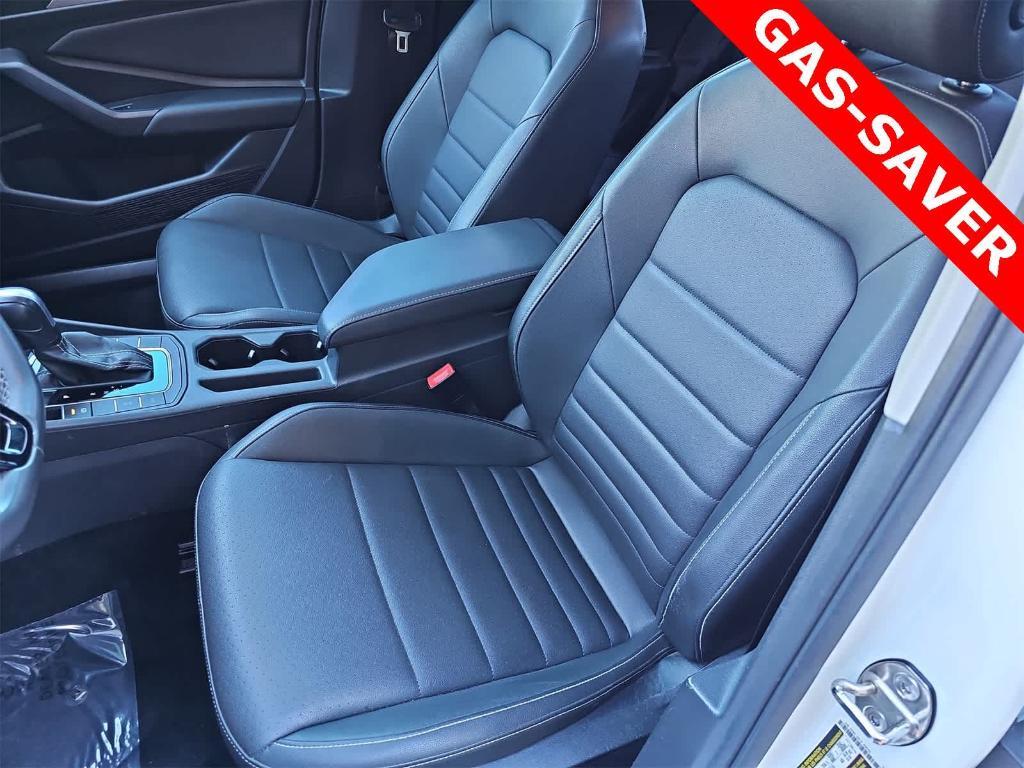 used 2021 Volkswagen Jetta car, priced at $13,500