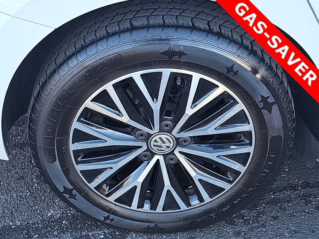 used 2021 Volkswagen Jetta car, priced at $13,500