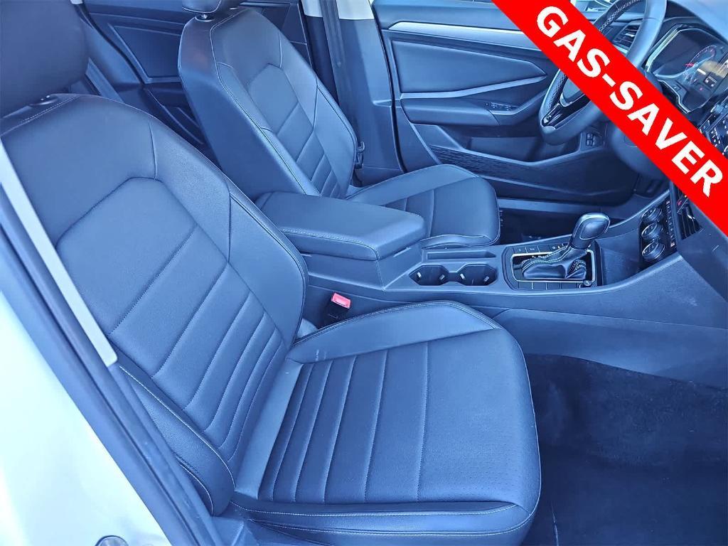 used 2021 Volkswagen Jetta car, priced at $13,500