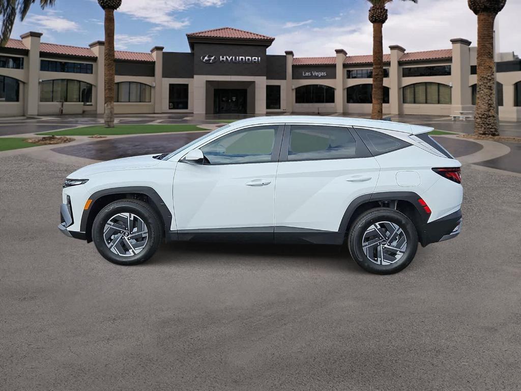 new 2026 Hyundai TUCSON Hybrid car, priced at $31,011