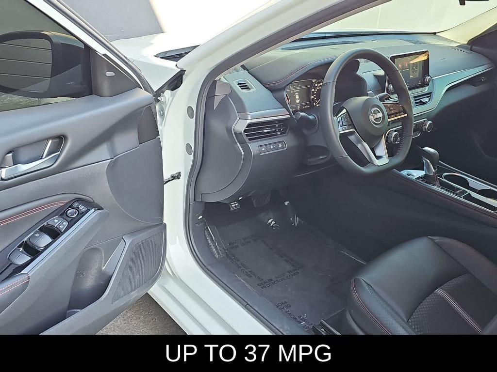 used 2023 Nissan Altima car, priced at $21,099
