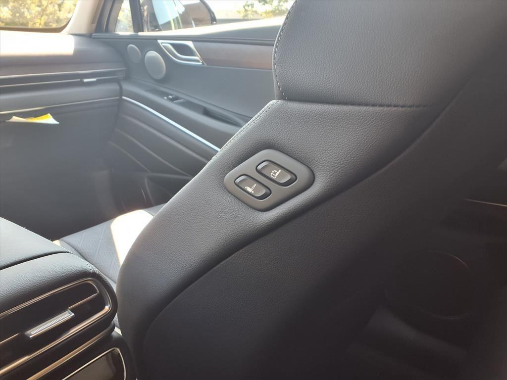 new 2026 Genesis GV80 car, priced at $76,815