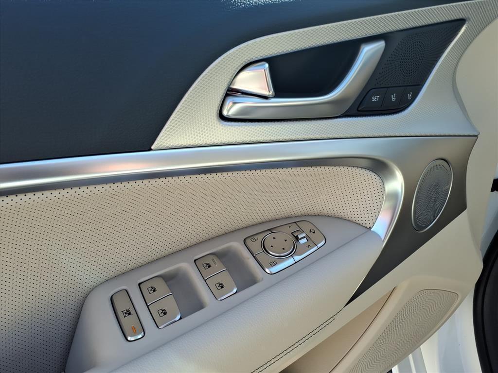 new 2026 Genesis G70 car, priced at $51,985