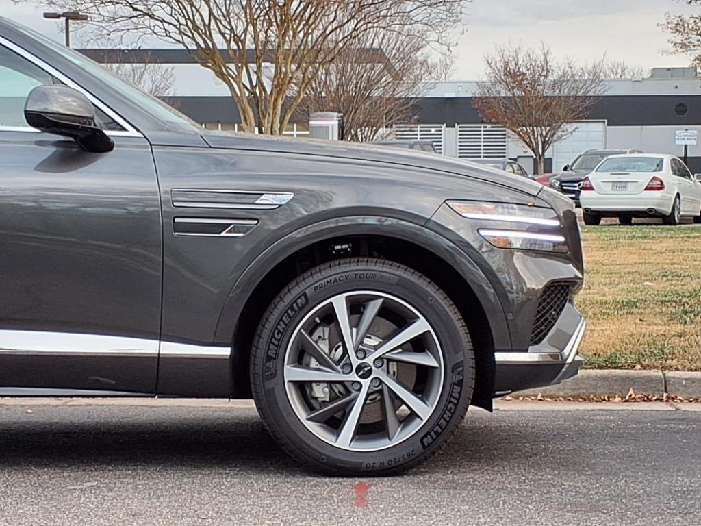 new 2025 Genesis GV80 car